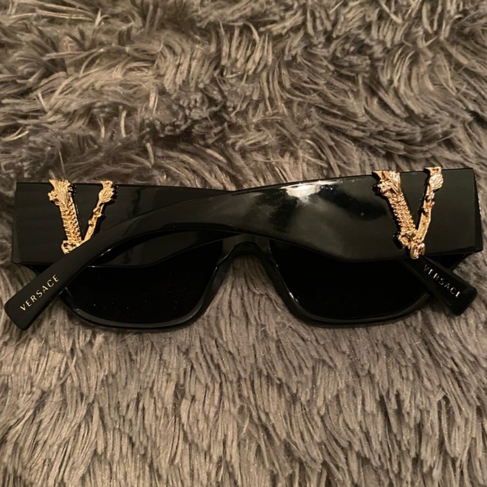 Womens Versace sunglasses